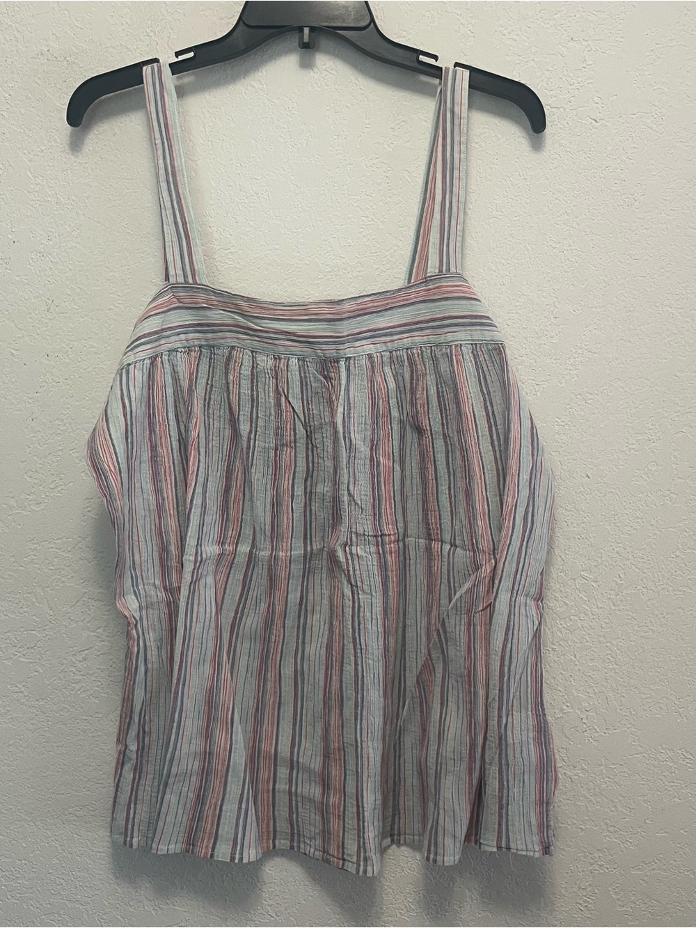 Old Navy Stripe Tank Top Red White Blue Stripes XL NEW